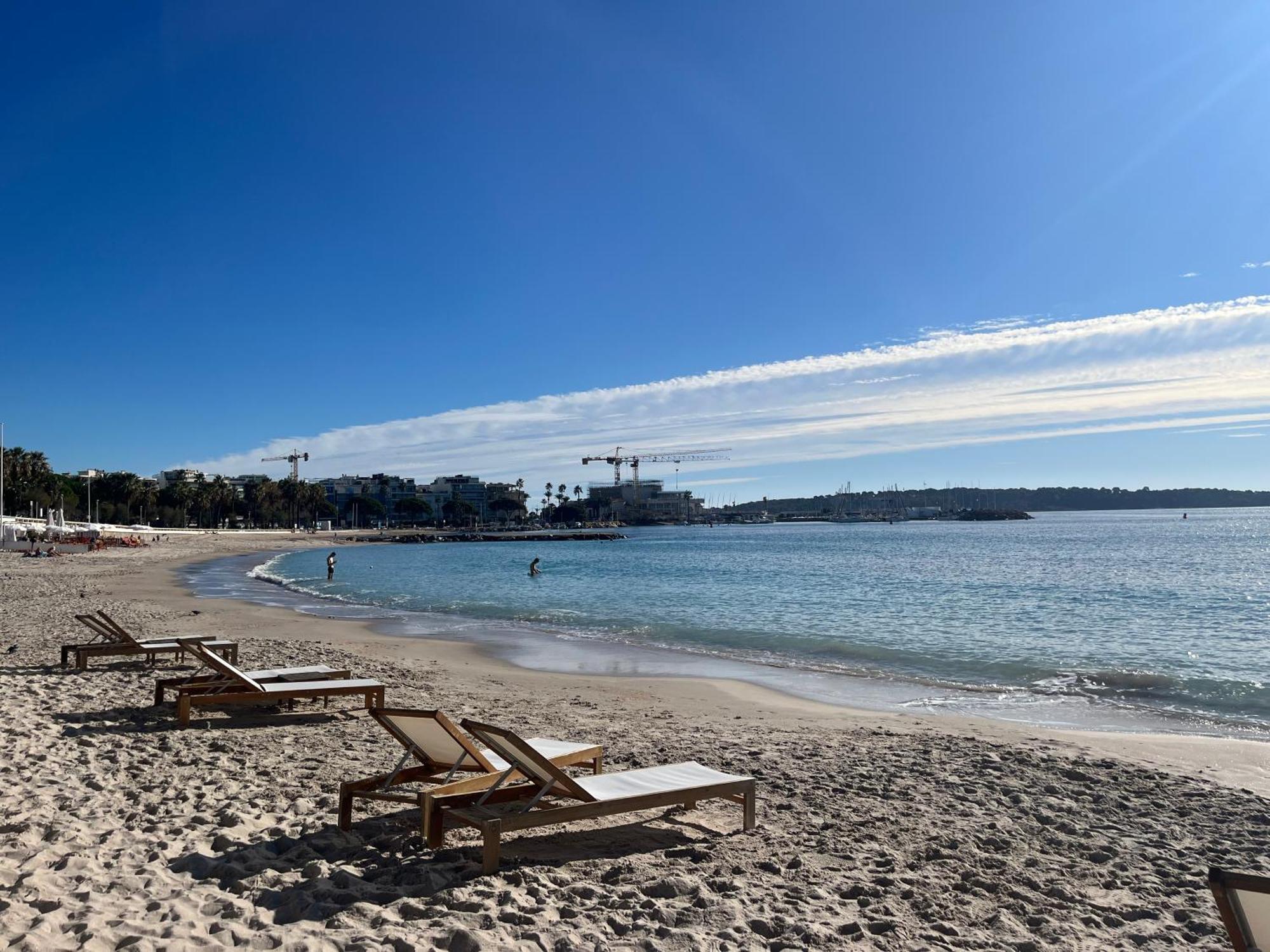 Superbe appartement vue mer av. piscine et tennis Cannes Extérieur photo