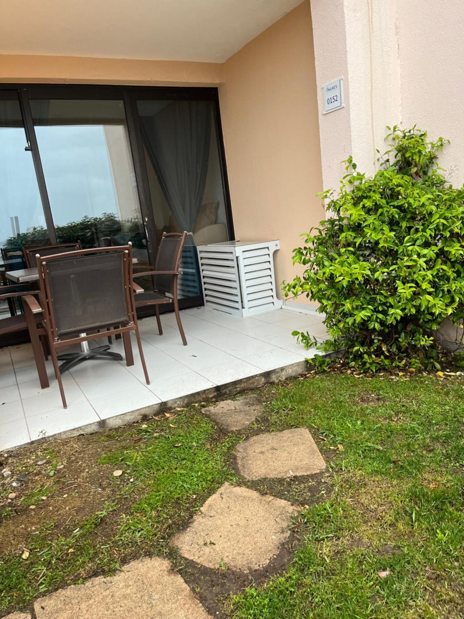 Superbe appartement vue mer av. piscine et tennis Cannes Extérieur photo